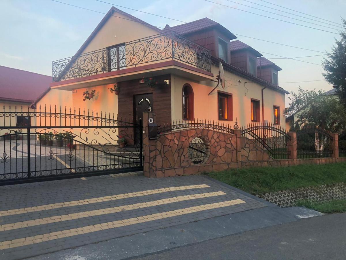 Apartamenty u Maksa Krzywcza Bagian luar foto