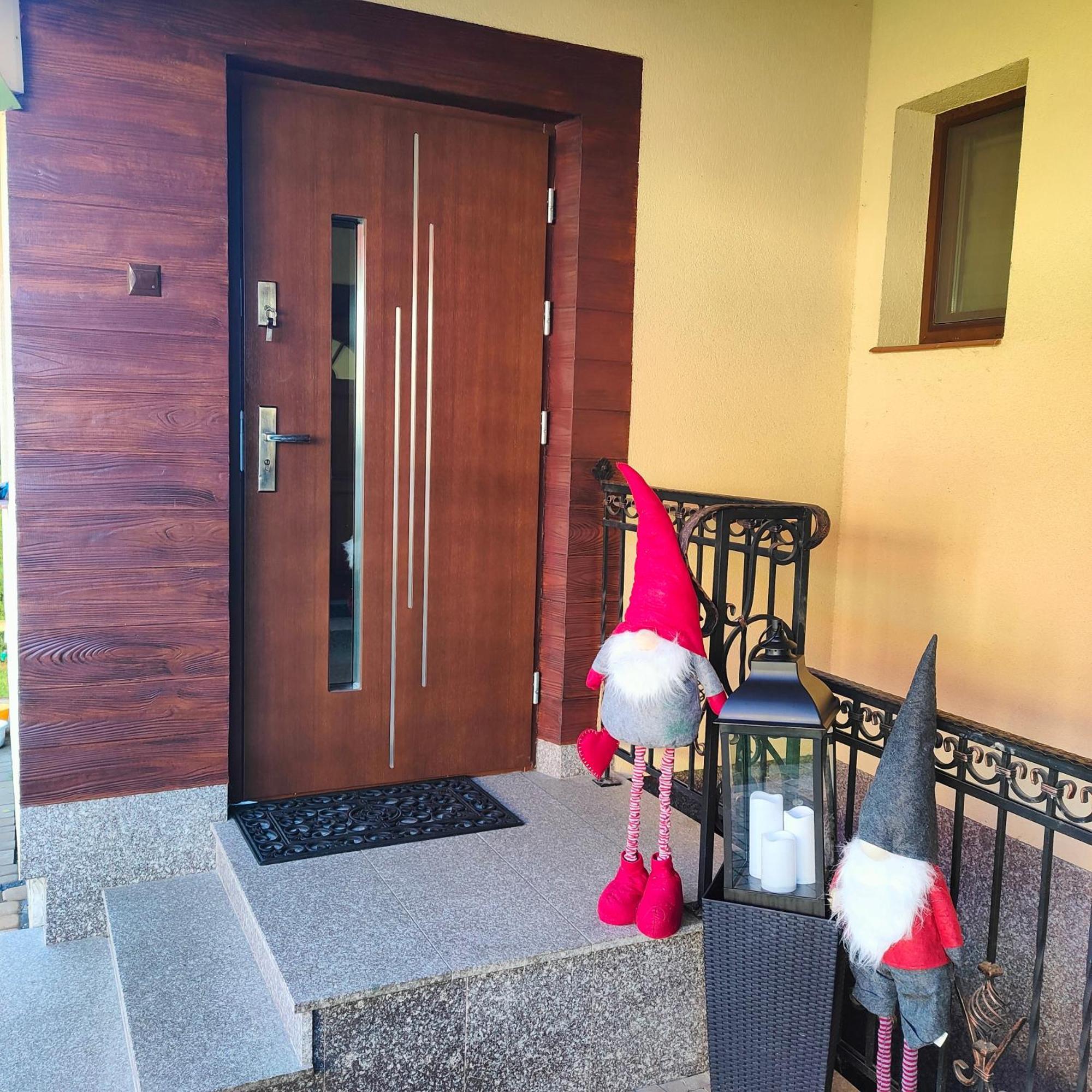 Apartamenty u Maksa Krzywcza Ruang foto