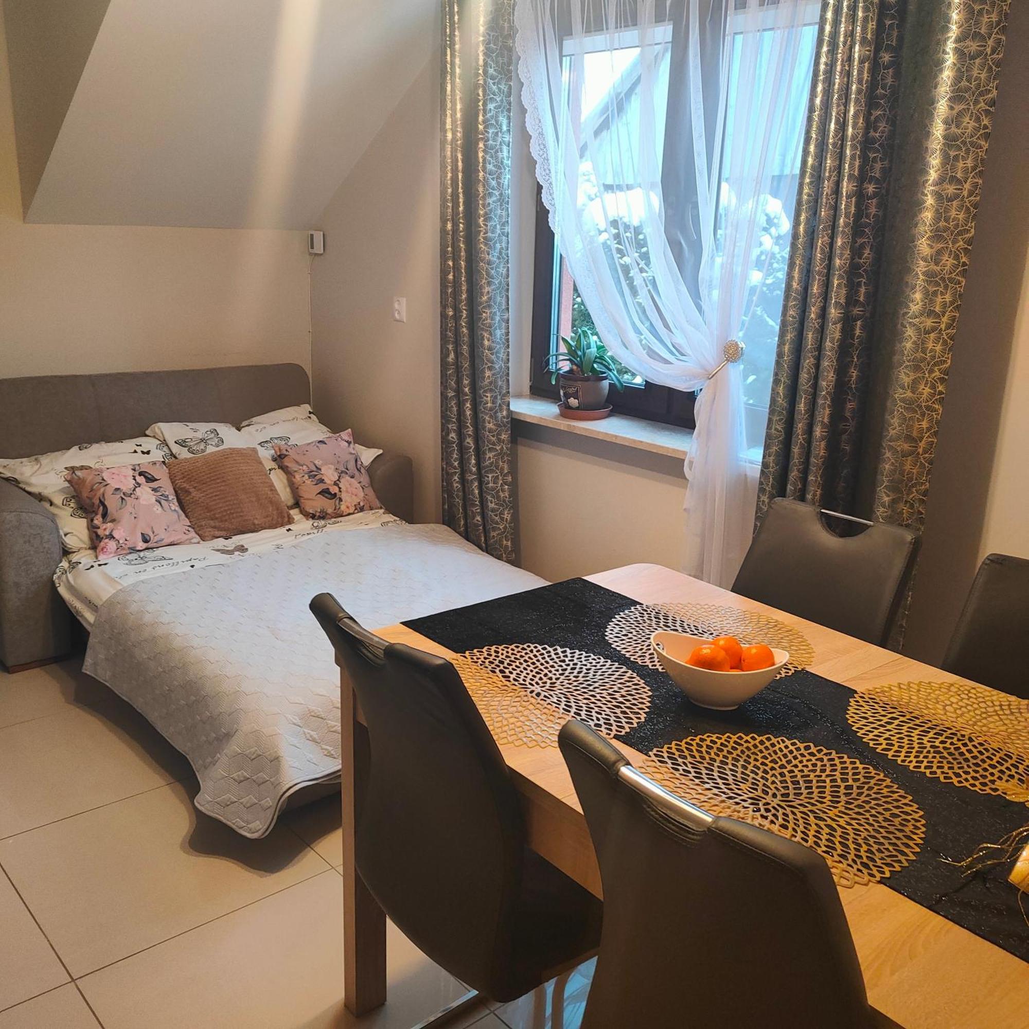 Apartamenty u Maksa Krzywcza Bagian luar foto