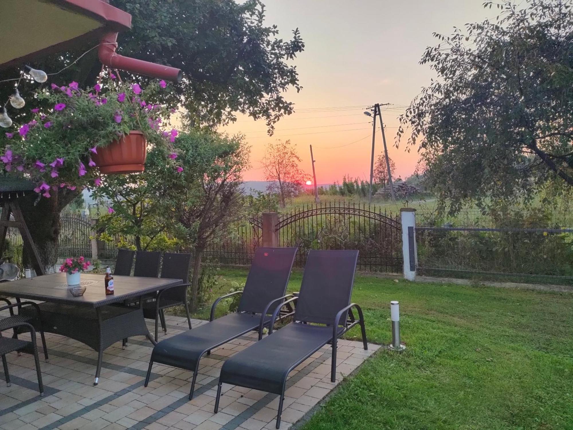 Apartamenty u Maksa Krzywcza Bagian luar foto