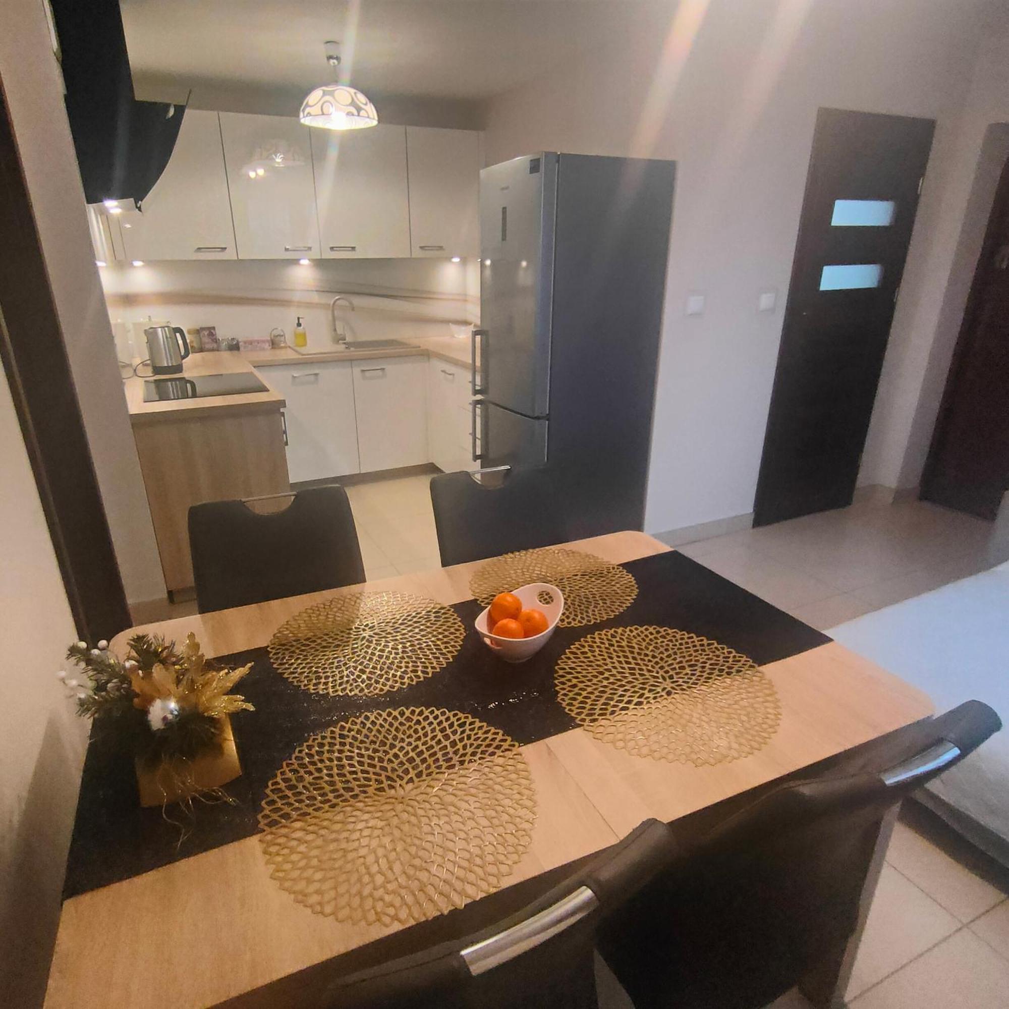 Apartamenty u Maksa Krzywcza Bagian luar foto