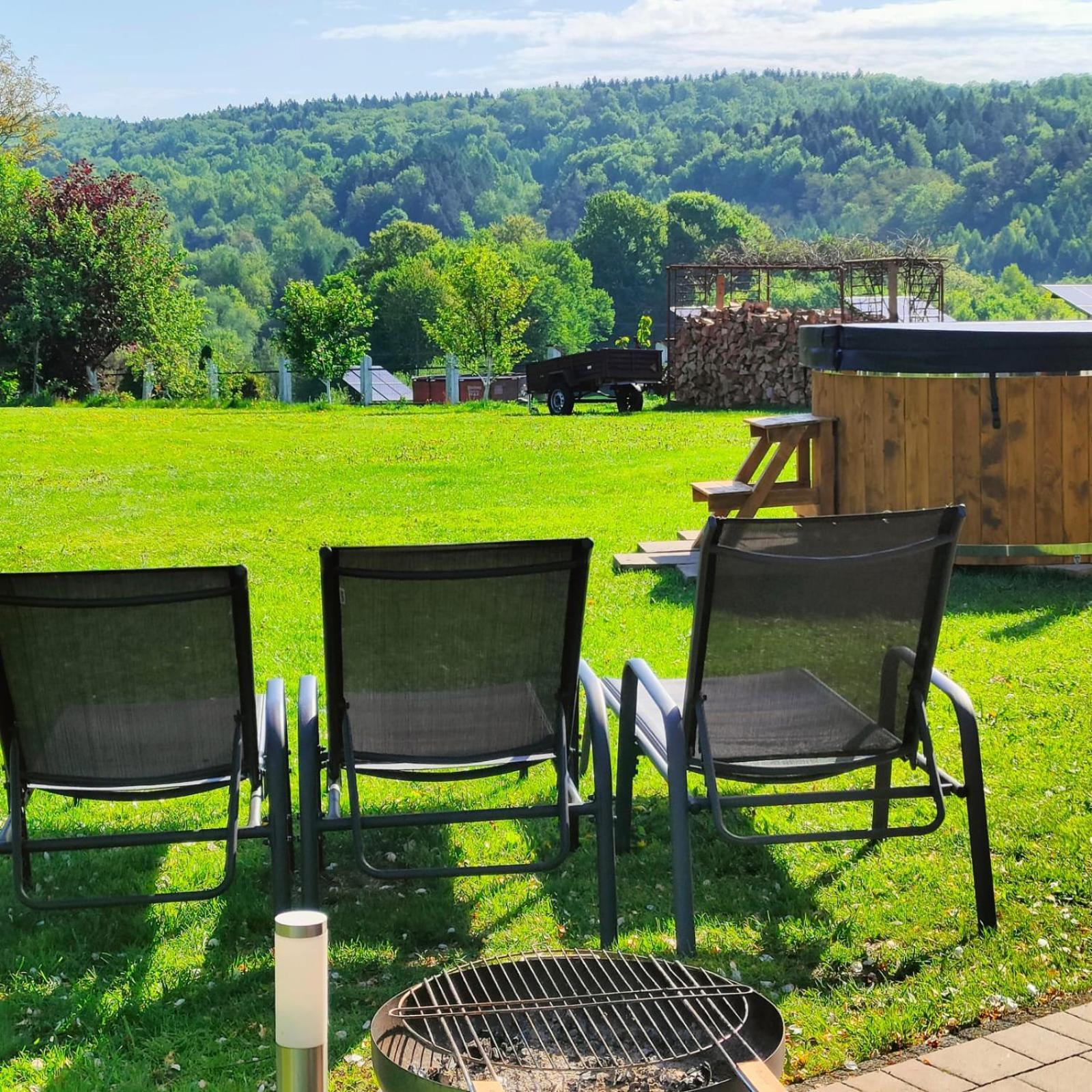 Apartamenty u Maksa Krzywcza Bagian luar foto